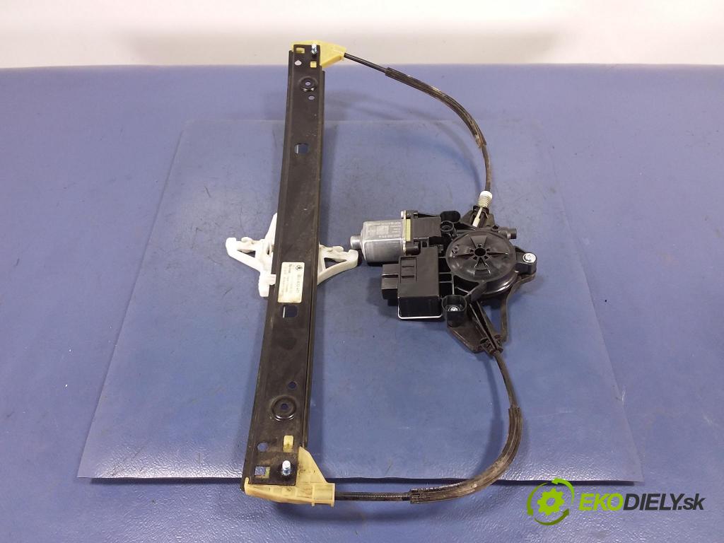 Skoda Octavia 2014 mechanismus stahování Sklenka: Zad: Levý: 5E0839461