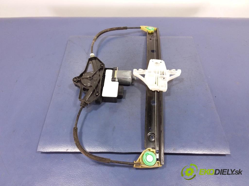 Skoda Octavia 2014 mechanismus stahování Sklenka: Zad: Levý: 5E0839461