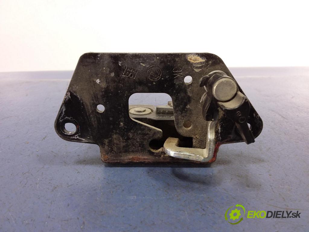 Fiat Panda 2003 zámek Klapky: kufr