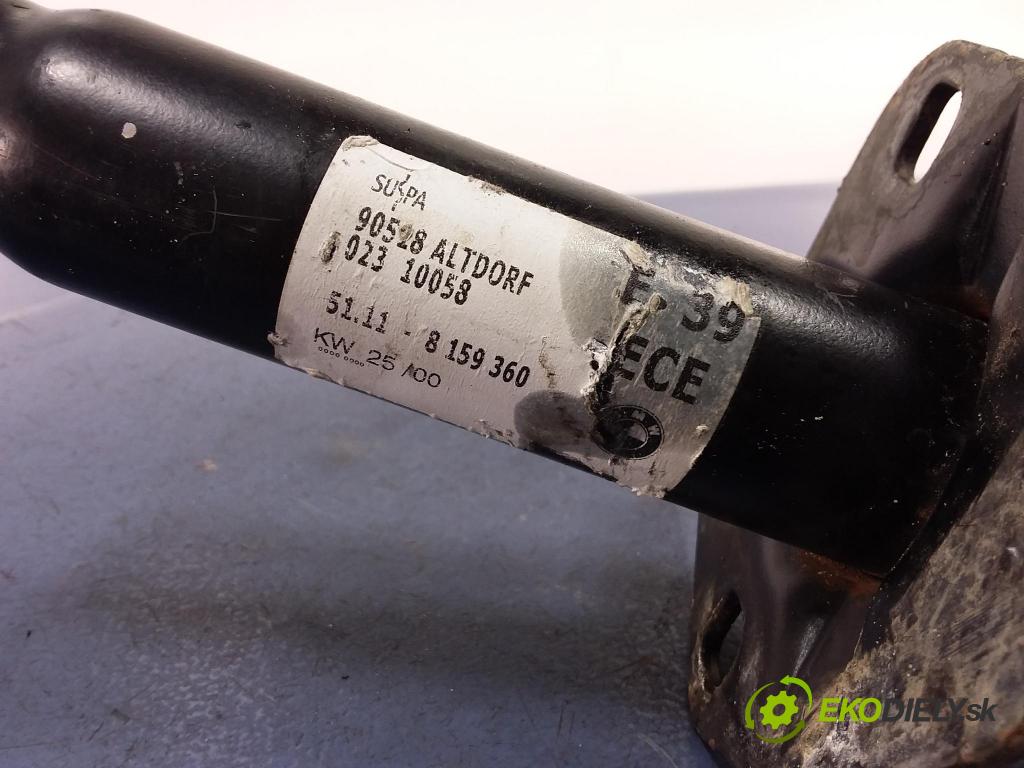 Bmw Seria 5 1999 výztuha Čelní / stěna Přední 8159360