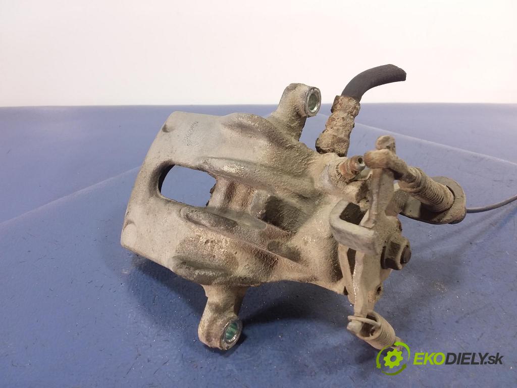 Ford Focus 2002 brzdič zad Vľavo: 