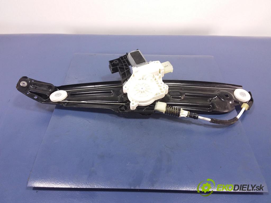 Bmw Seria 5 2016 mechanismus stahování Sklenka: Zad: v pravo: 7182122