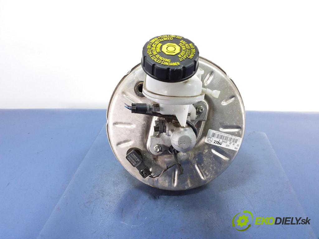 Mercedes B-klasa 2012 servo Brzdní: A2464300230