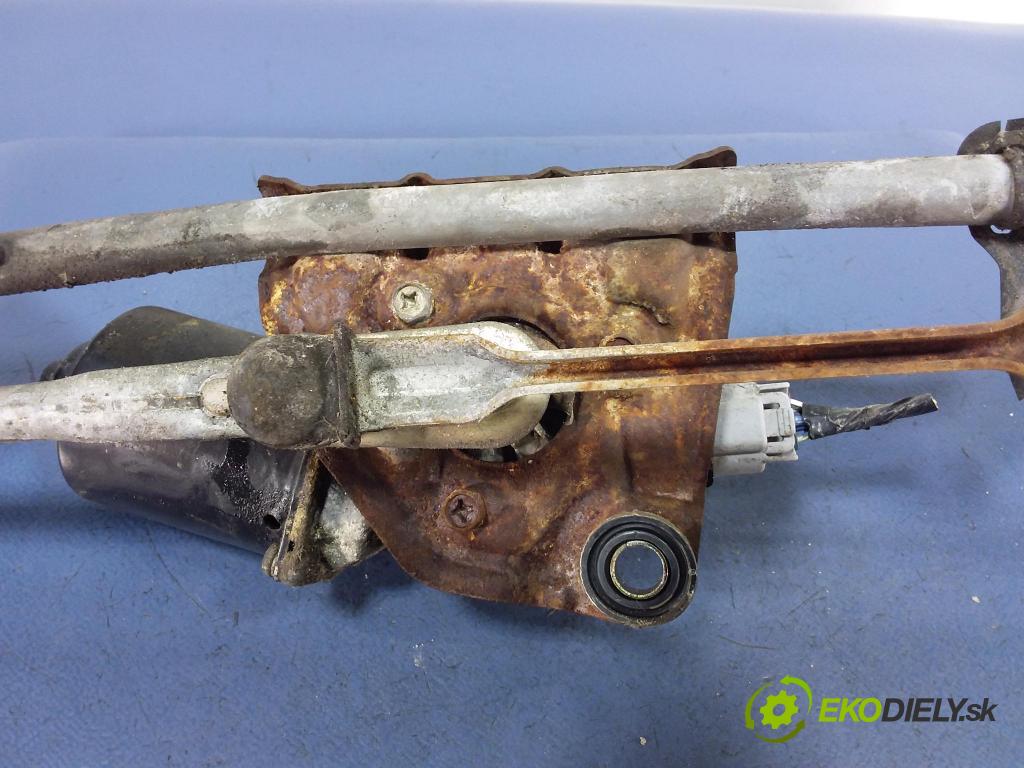 Toyota Yaris 1999 mechanismus motorek Stěrače: před 85110-52010