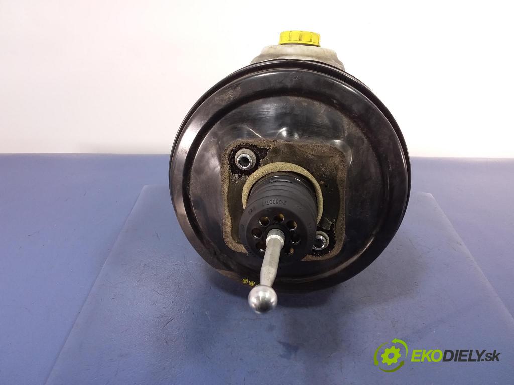 Porsche Panamera 2010 servo Brzdní: 97035502504