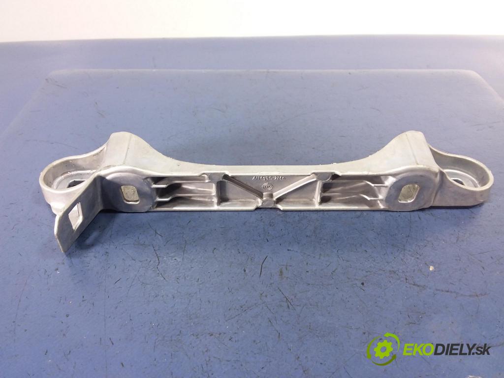Porsche Panamera 2010 kokpit,pristrojová doska 97055271500