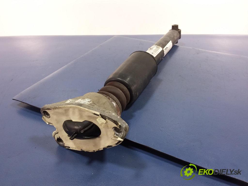 Bmw Seria 4 2016 tlmič zad v pravo: 6873792