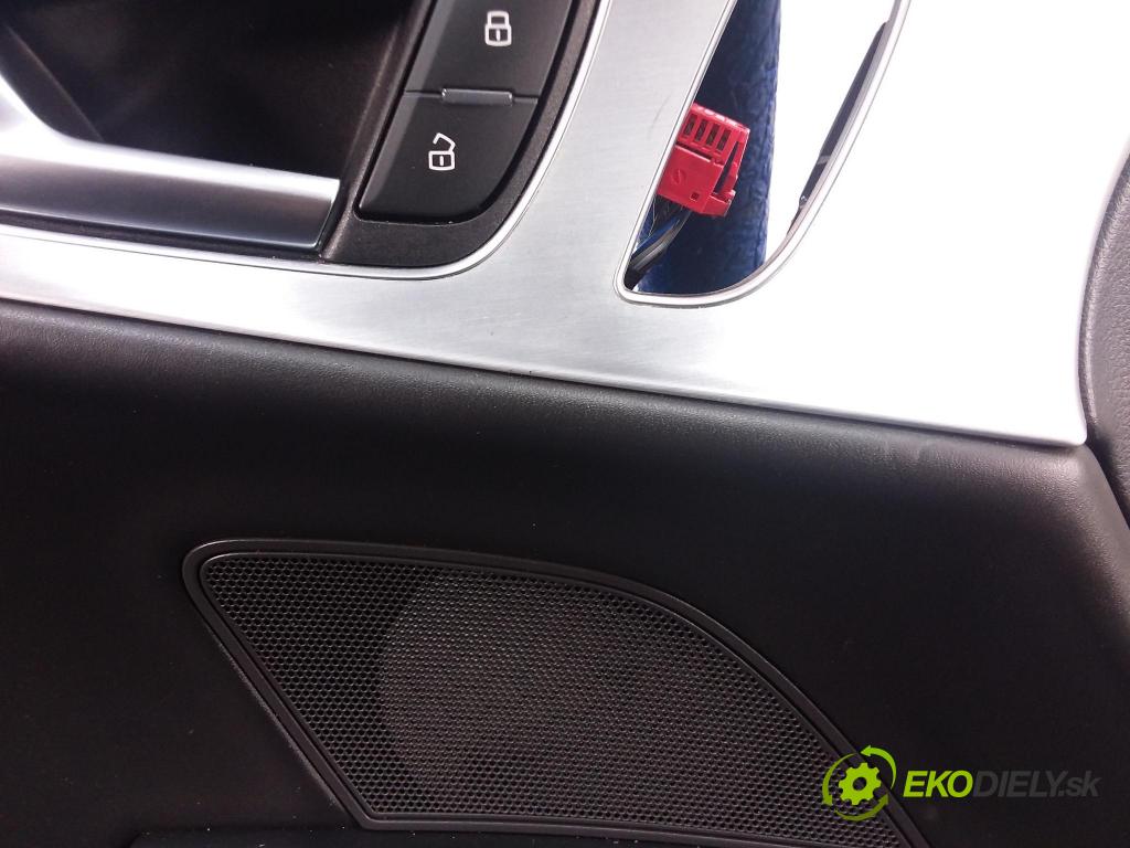 Audi A7 2012 Čalounictví: dvere Predné Vľavo: