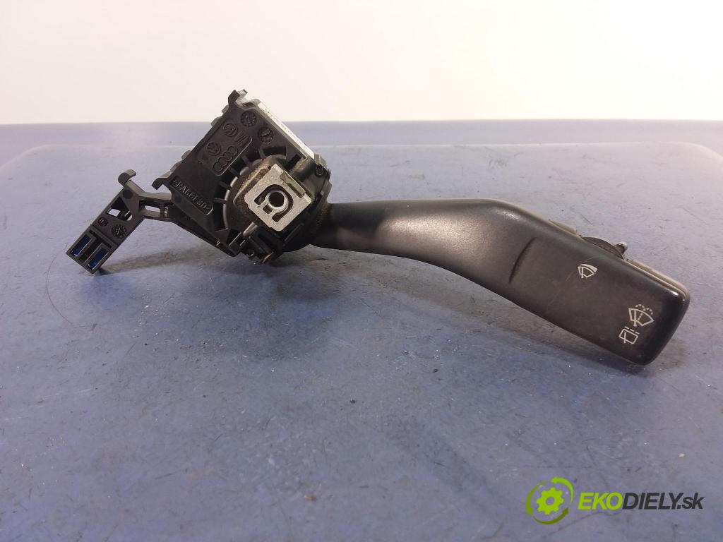 Vw Caddy 2006 Bunda: 1K0953519