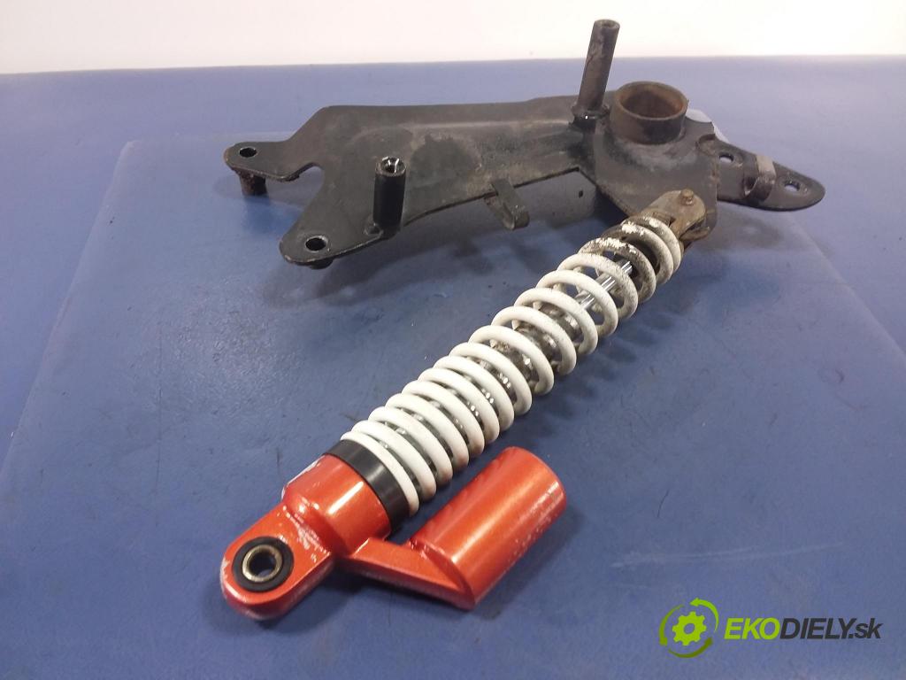 Romet 717 2008 tlmič zad v pravo: