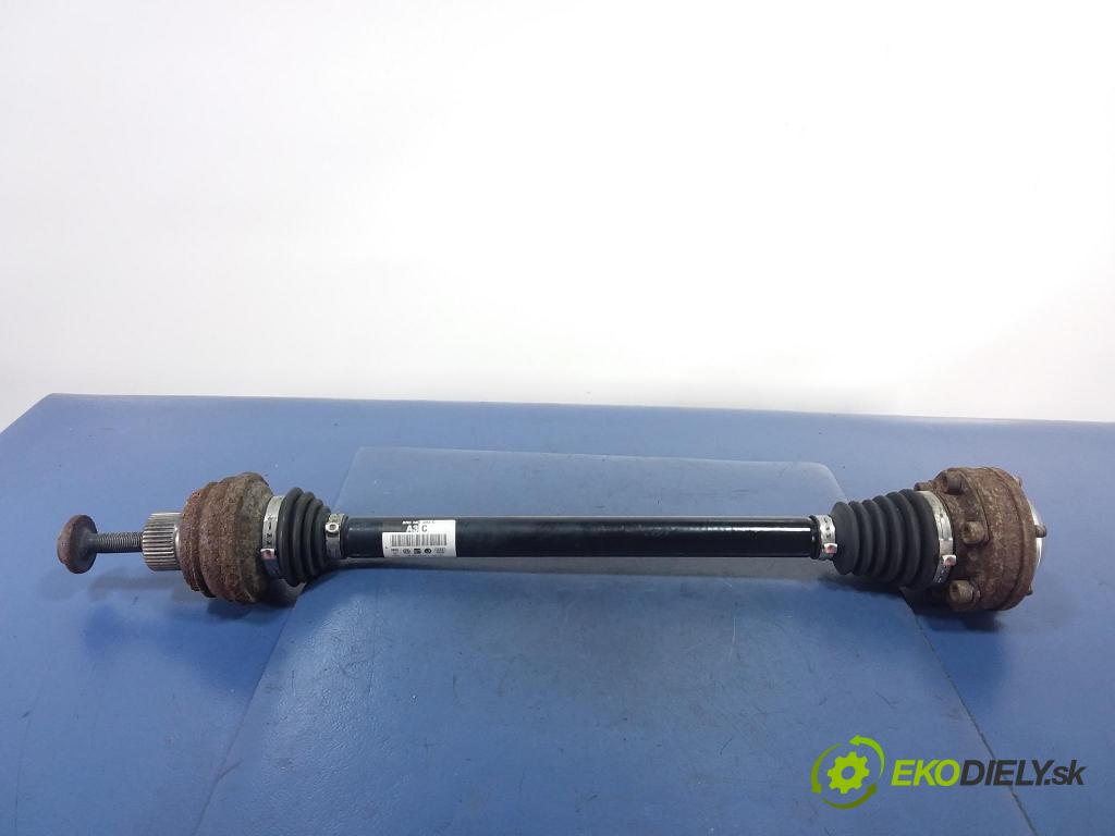 Audi A7 2012 poloos ľavá zad 8R0501203C