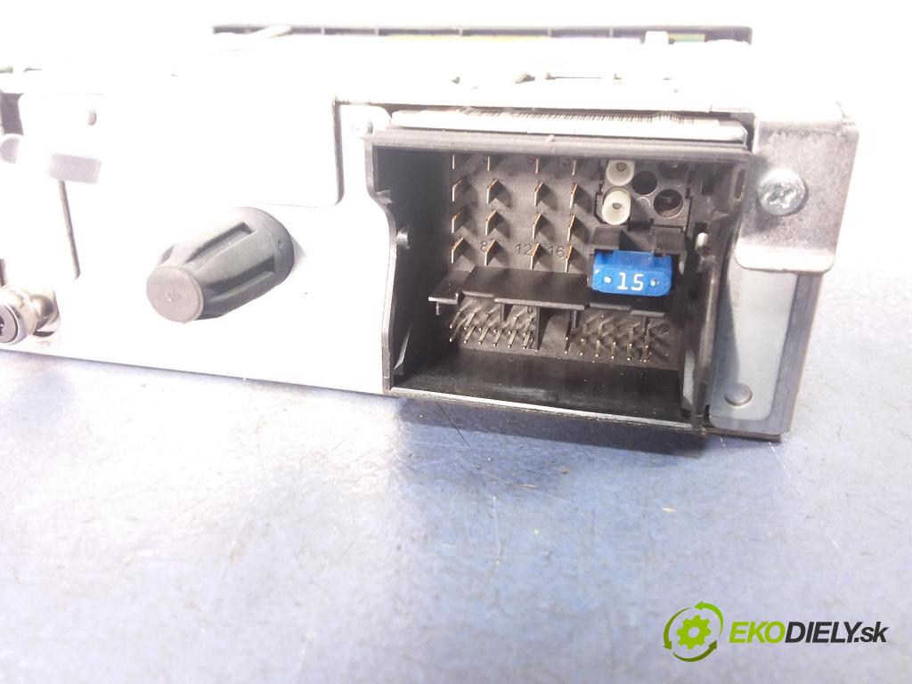 Peugeot 307 2004 Radio I Navigace: 96533154XT