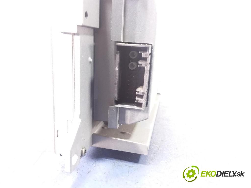 Peugeot 307 2004 Radio I Navigace: 96533154XT