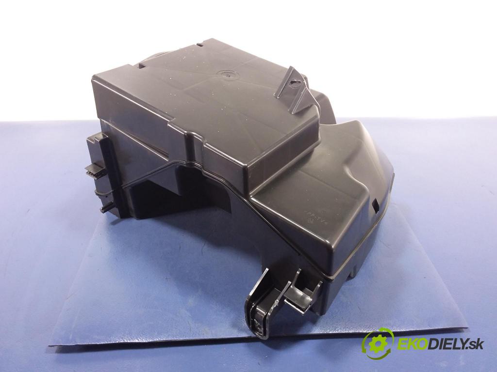 Skoda Superb 2016 Rečník: / Subwoofer: 3V0035412