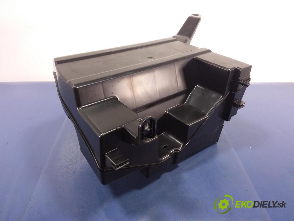 Skoda Superb 2016 Rečník: / Subwoofer: 3V0035412