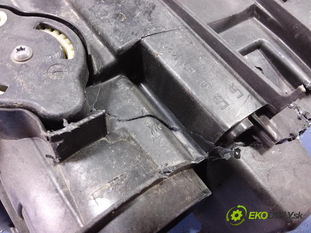 Seat Ateca 0 Reflektor: v pravo: 576941008F