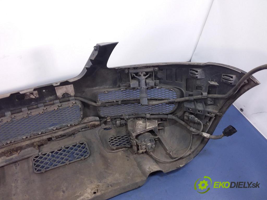 Vw Touareg 2003 nárazník před 