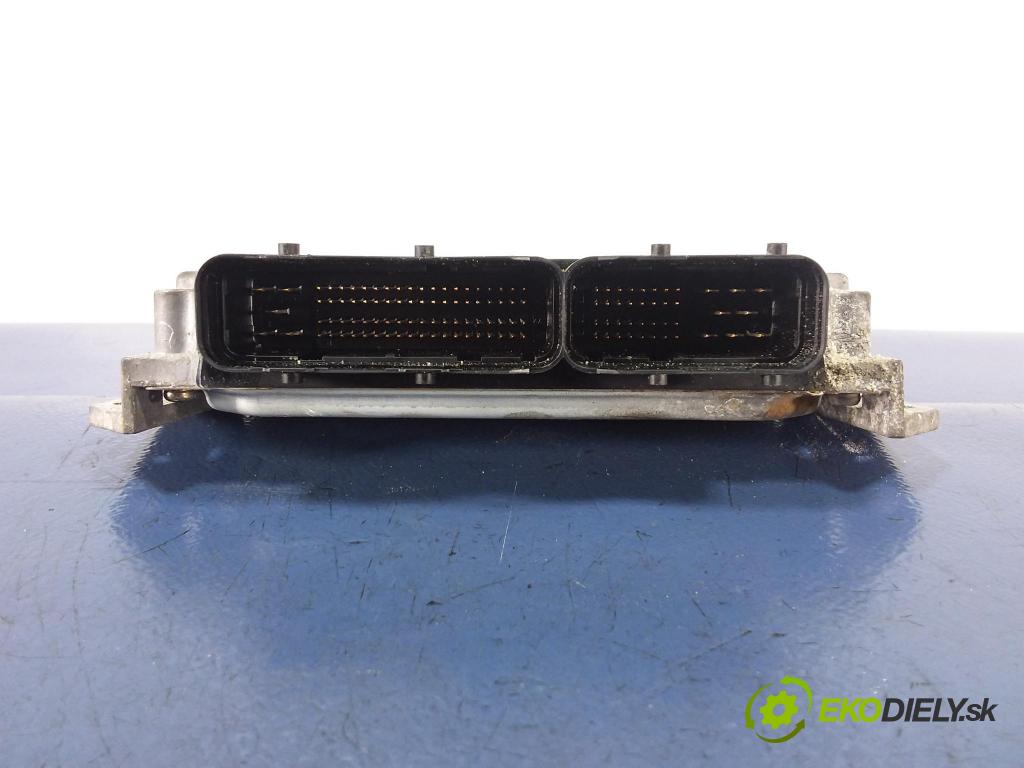 Renault Vel satis 2002 řídící jednotka Motor: 8200208997