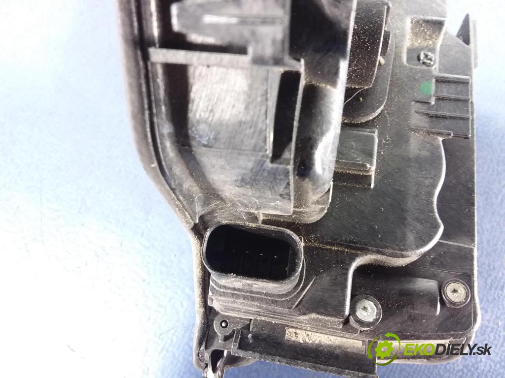 Bmw Seria 7 2016 zámek dveře Zad: v pravo: 2581870