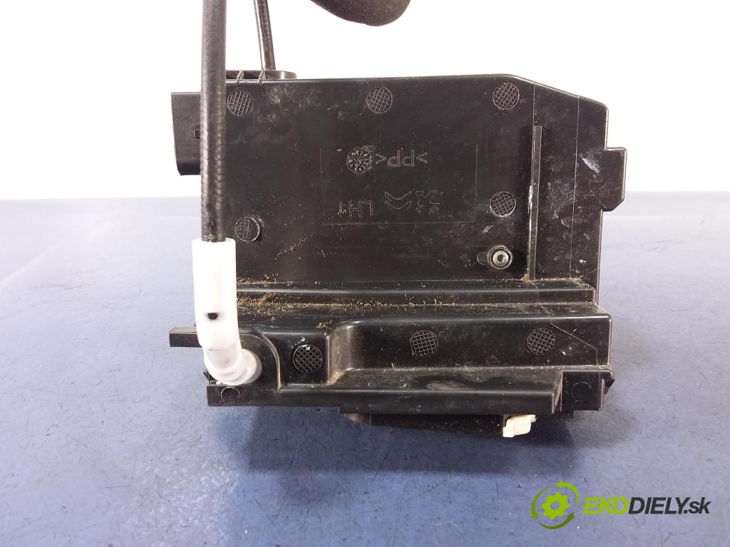 Citroen C4 picasso 2016 zámek dveře Zad: Levý: 9810311280