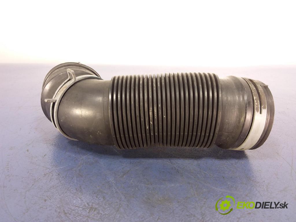 Vw Touran 2006 trubka Vzduch: 1K0129684B