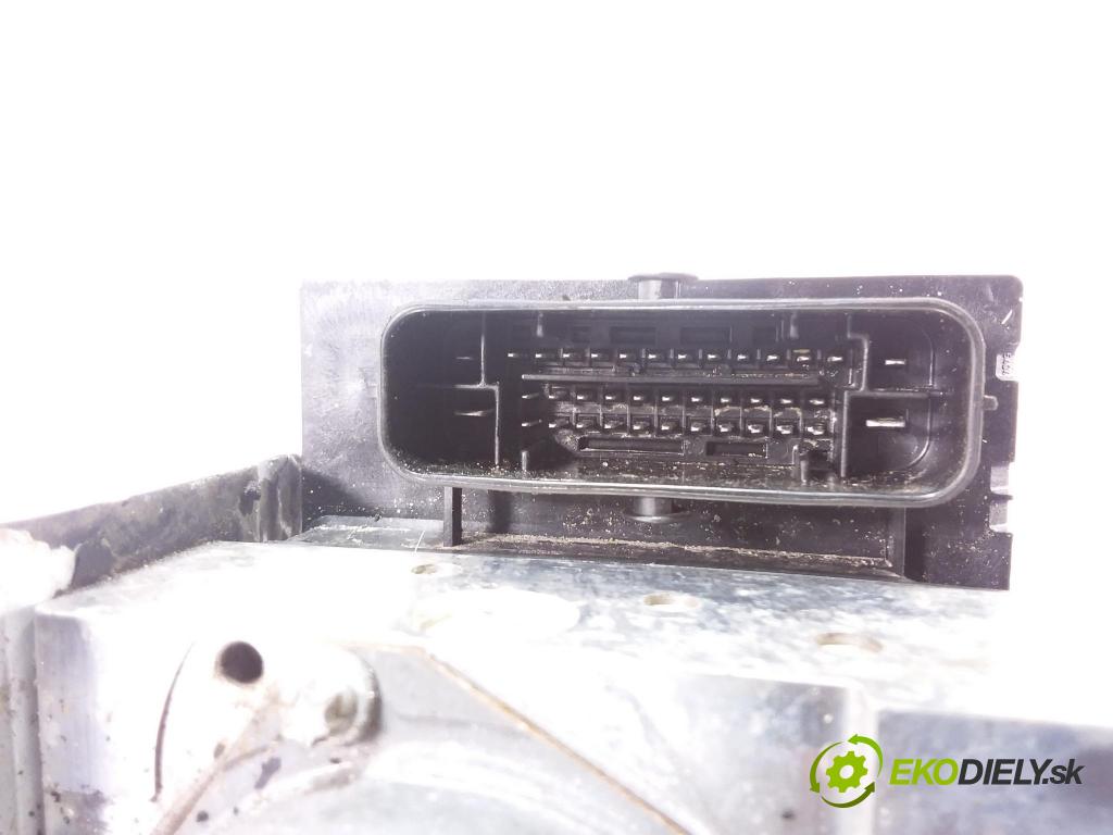 Audi A5 2009 čerpadlo ABS x 8K0907379BC