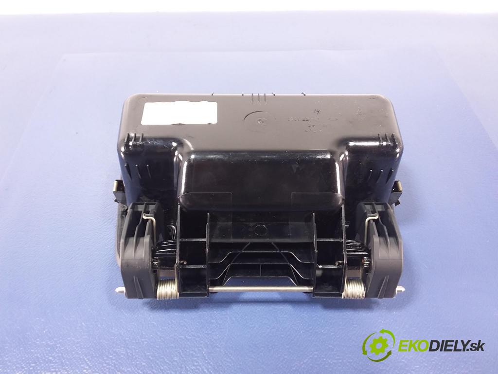 Vw Golf 2017 kastlík 517857922F