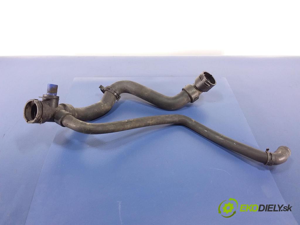 Vw Passat 2001 trubka Chladič: 4B0121049S