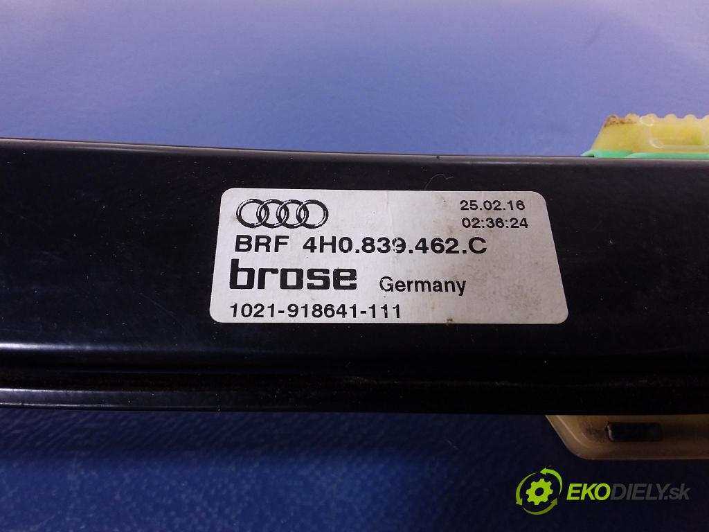 Audi A8 2016 mechanismus stahování Sklenka: Zad: v pravo: 4H0839462C