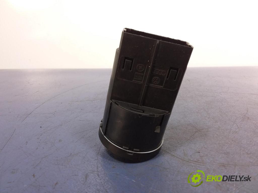 Skoda Octavia 2000 Přepínač Světel: 3B0941531A