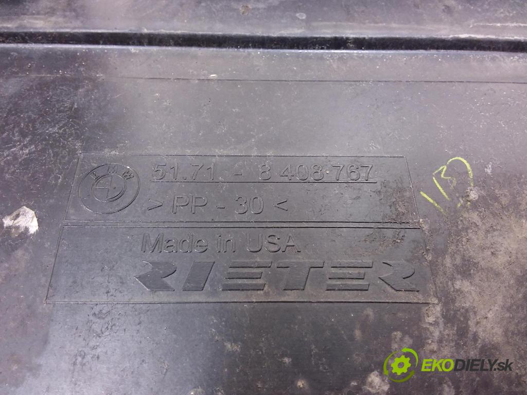 Bmw X5 2002 kryt Plast: podvozek: 8408767