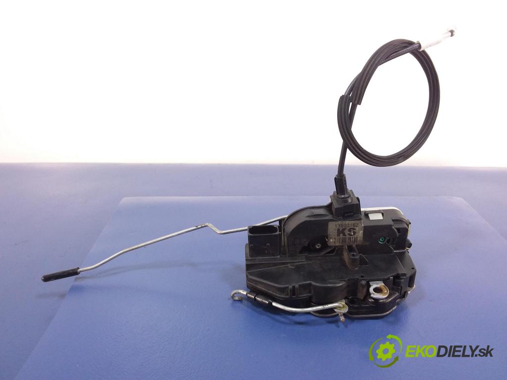 Opel Insignia 2009 zámek dveře před v pravo: 13503162
