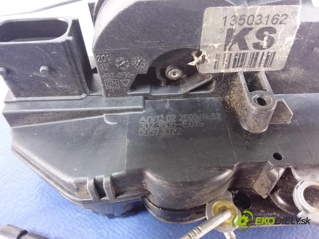 Opel Insignia 2009 zámek dveře před v pravo: 13503162