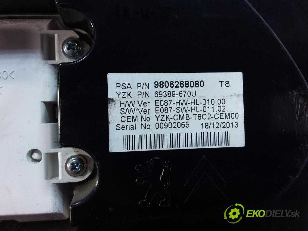 Peugeot 3008 2014 prístrojovka/ budíky 9806268080
