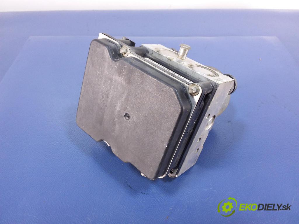 Subaru Forester 2010 čerpadlo ABS x 27536SC021