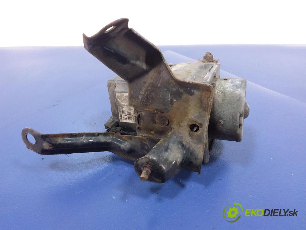 Toyota Corolla 2003 čerpadlo ABS x 44510-02050