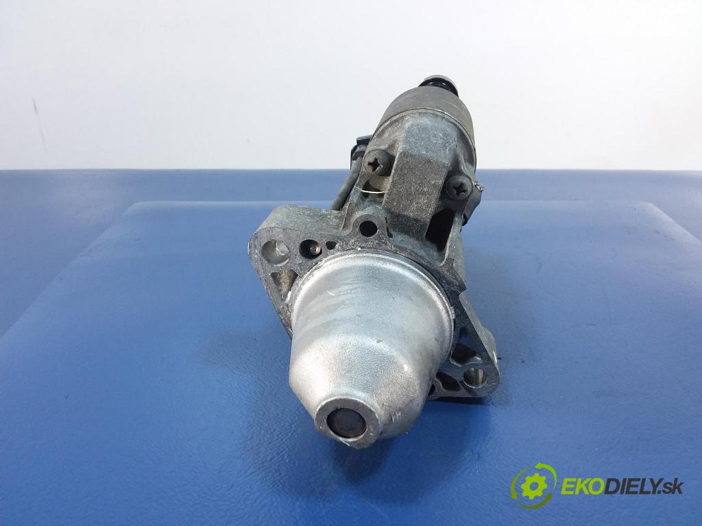 Honda Civic 2006 štartér M002T85871