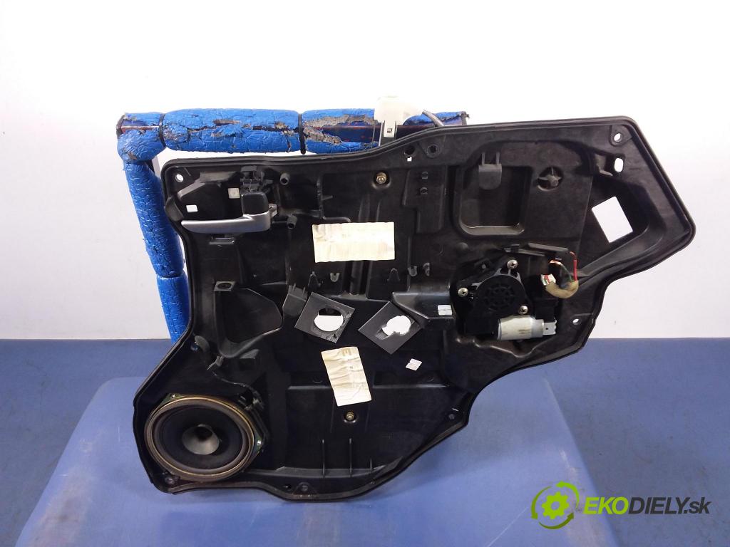 Mazda 2 2006 mechanismus stahování Sklenka: Zad: v pravo: 3M71-A045H22-A