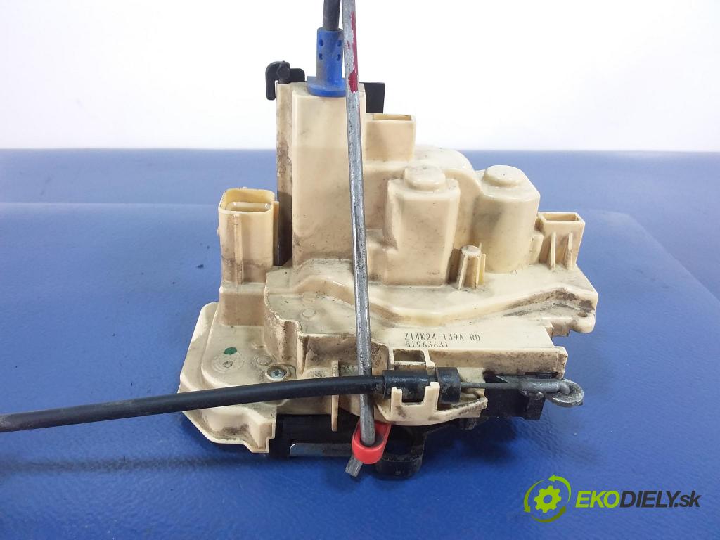 Fiat Panda 2014 zámek dveře před v pravo: 51963631