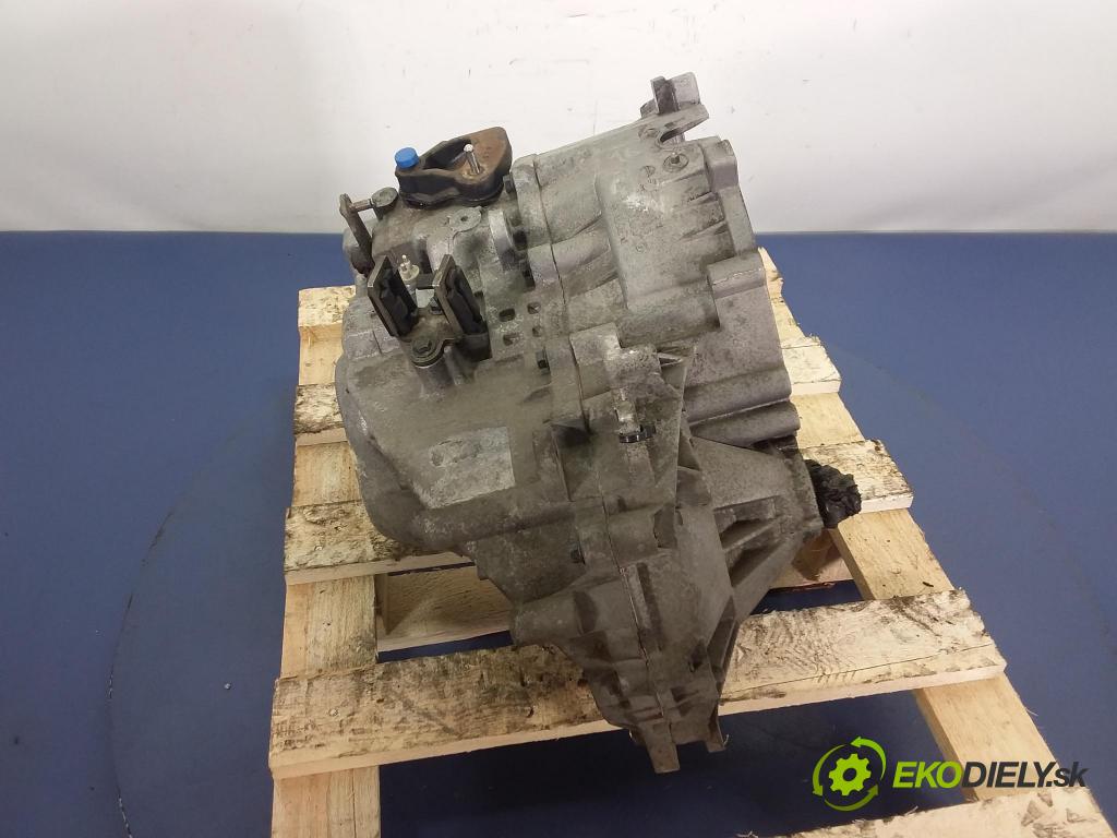 Volvo S60 2002 prevodovka Výbava: Manualna M56