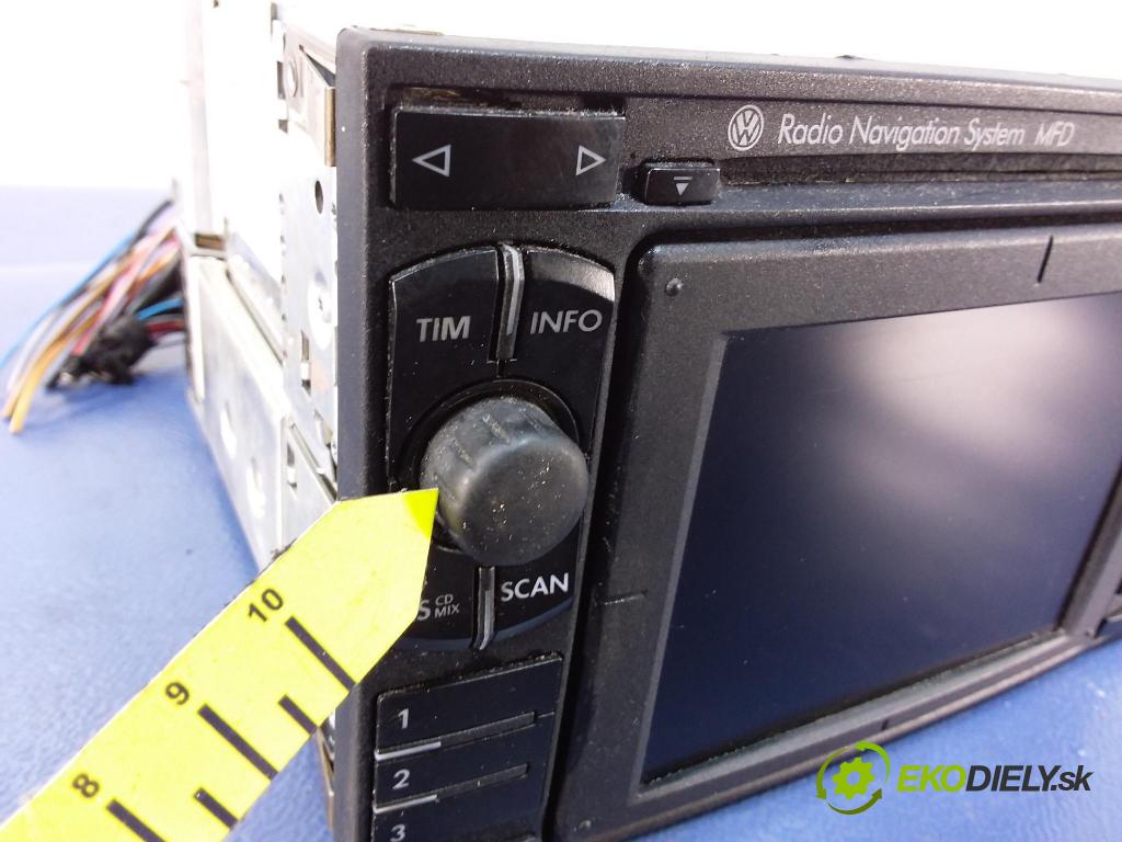 Vw Golf 2000 Radio I Navigace: 3B0035191C