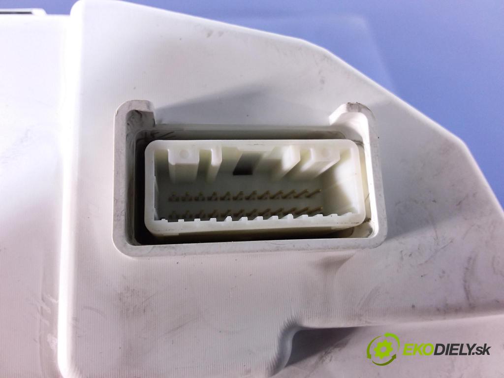 Mitsubishi Lancer 2011 prístrojovka/ budíky 8100B821