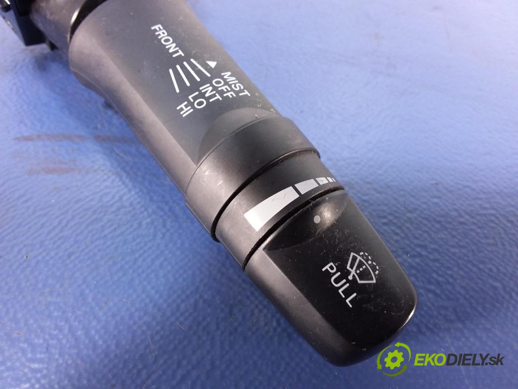 Mitsubishi Lancer 2011 Řazení E532-016