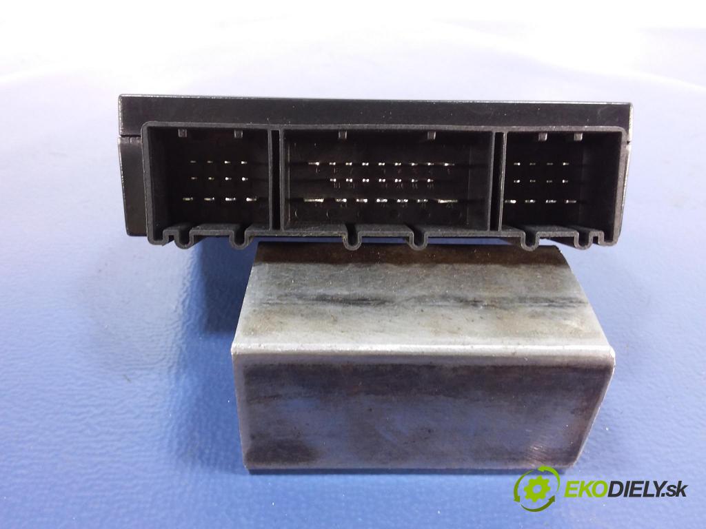 Porsche Boxster 2009 řídící jednotka Komfortu 99761826008