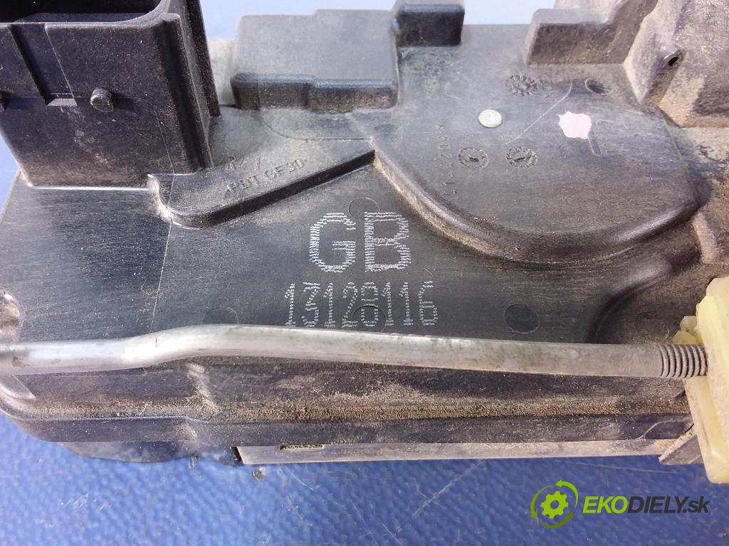 Opel Astra 2005 zámek dveře Zad: v pravo: 13128116