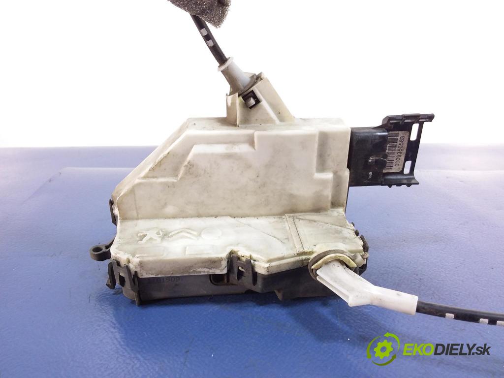 Citroen C5 2009 zámek dveře před v pravo: 574387