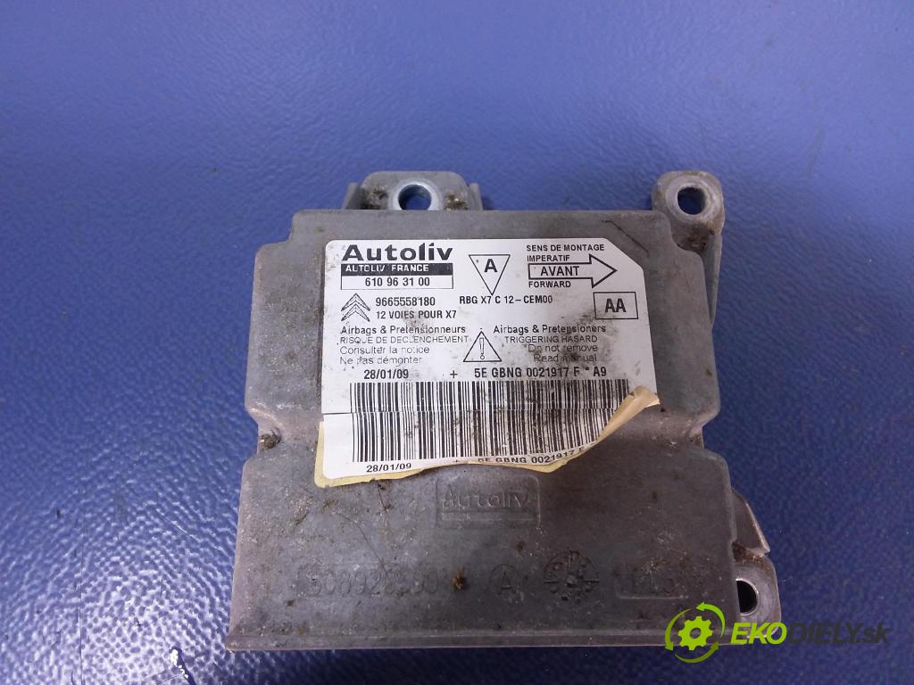Citroen C5 2009 kokpit,pristrojová doska 9682190980