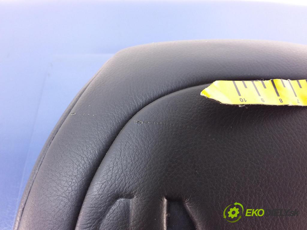 Citroen C5 2009 Opierka hlavy