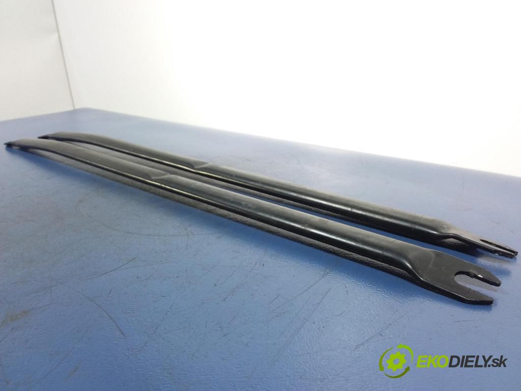 Bmw Seria 3 2012 výztuha Čelní / stěna Přední 6450601