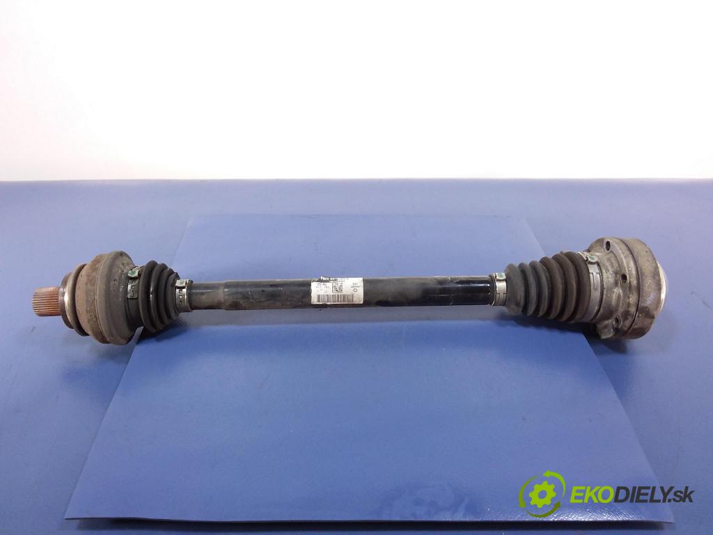 Audi A5 2017 poloos Prava: zad 8W0501203E